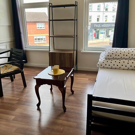 Entire Yellowapt Near Belfast City Centre - Free Parking - Up To 3 Guests - 2 Beds Luaran gambar