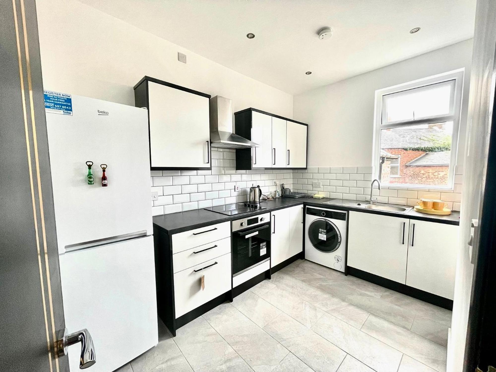 Entire Yellowapt Near Belfast City Centre - Free Parking - Up To 3 Guests - 2 Beds Luaran gambar